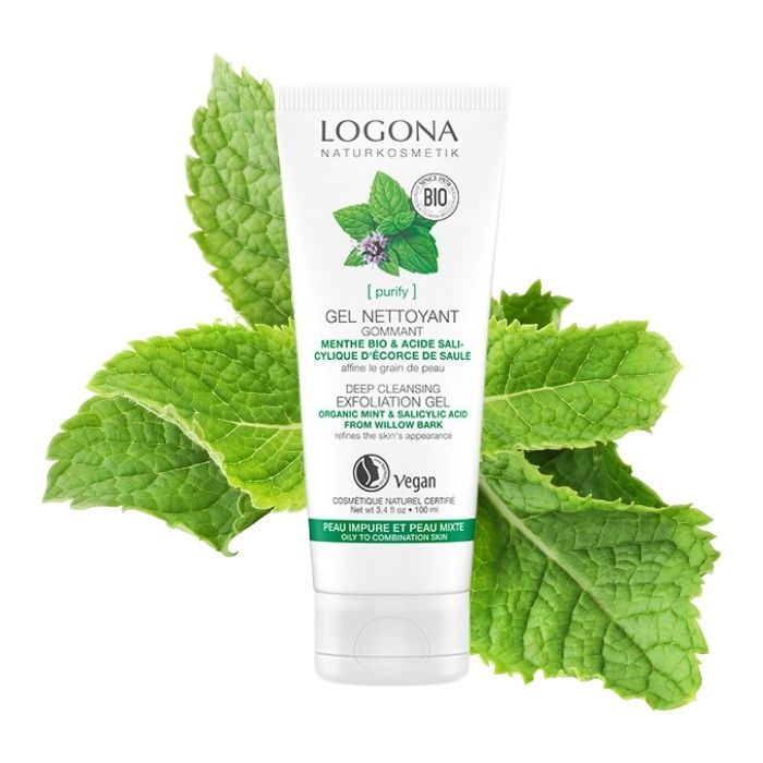 Gel peeling, cómo eliminar los granos con la rutina facial purificante Logona con menta